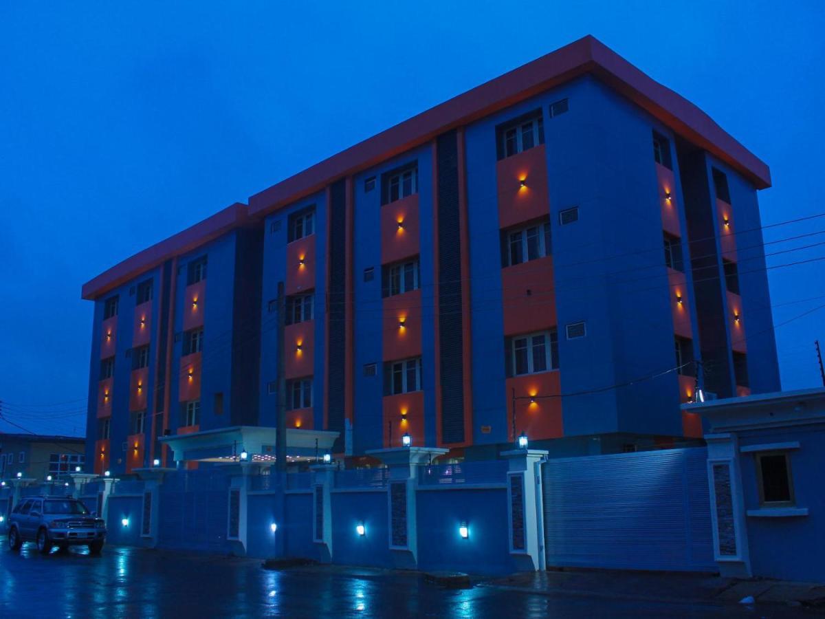 Six Diamond Hotel Ikeja Exterior photo